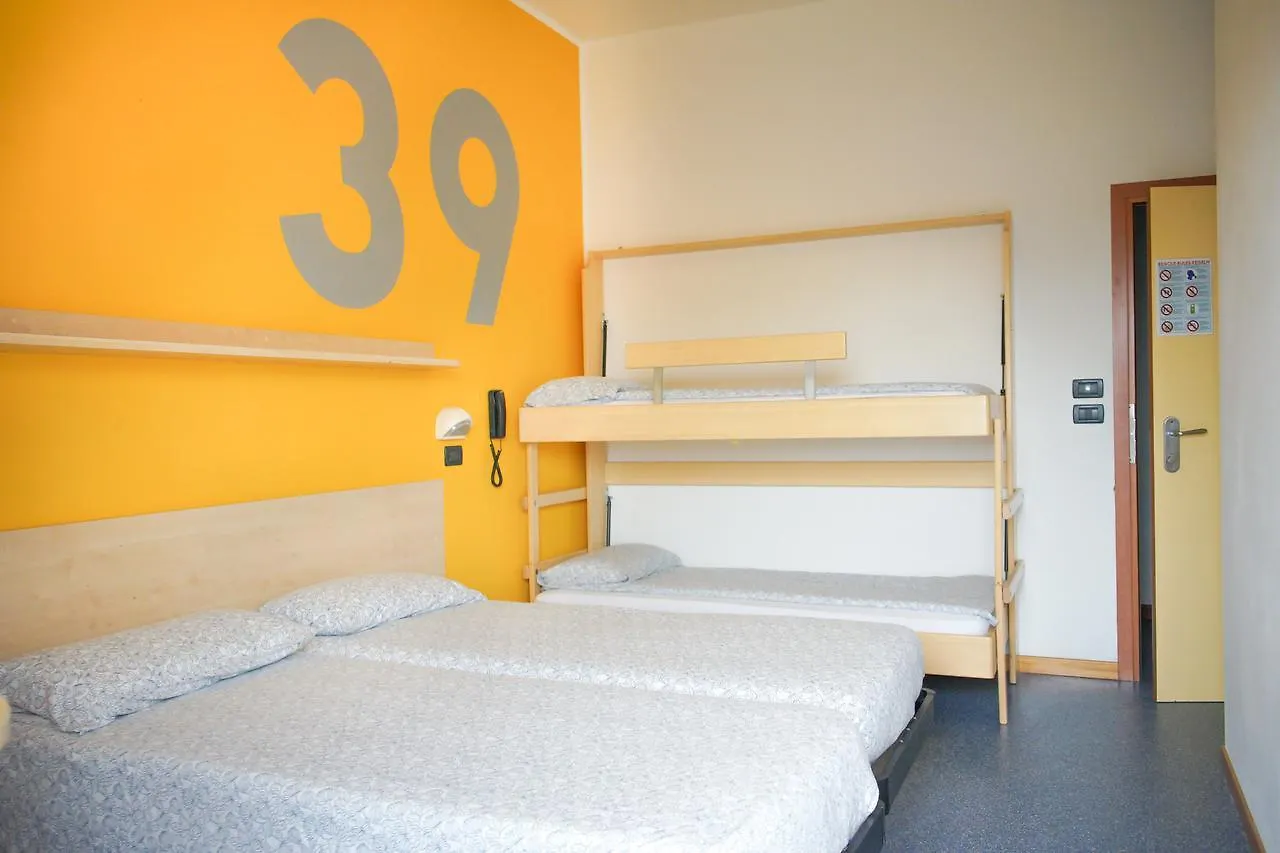 Hotel Morfeo - Young People Hotels (Adults Only) Rimini